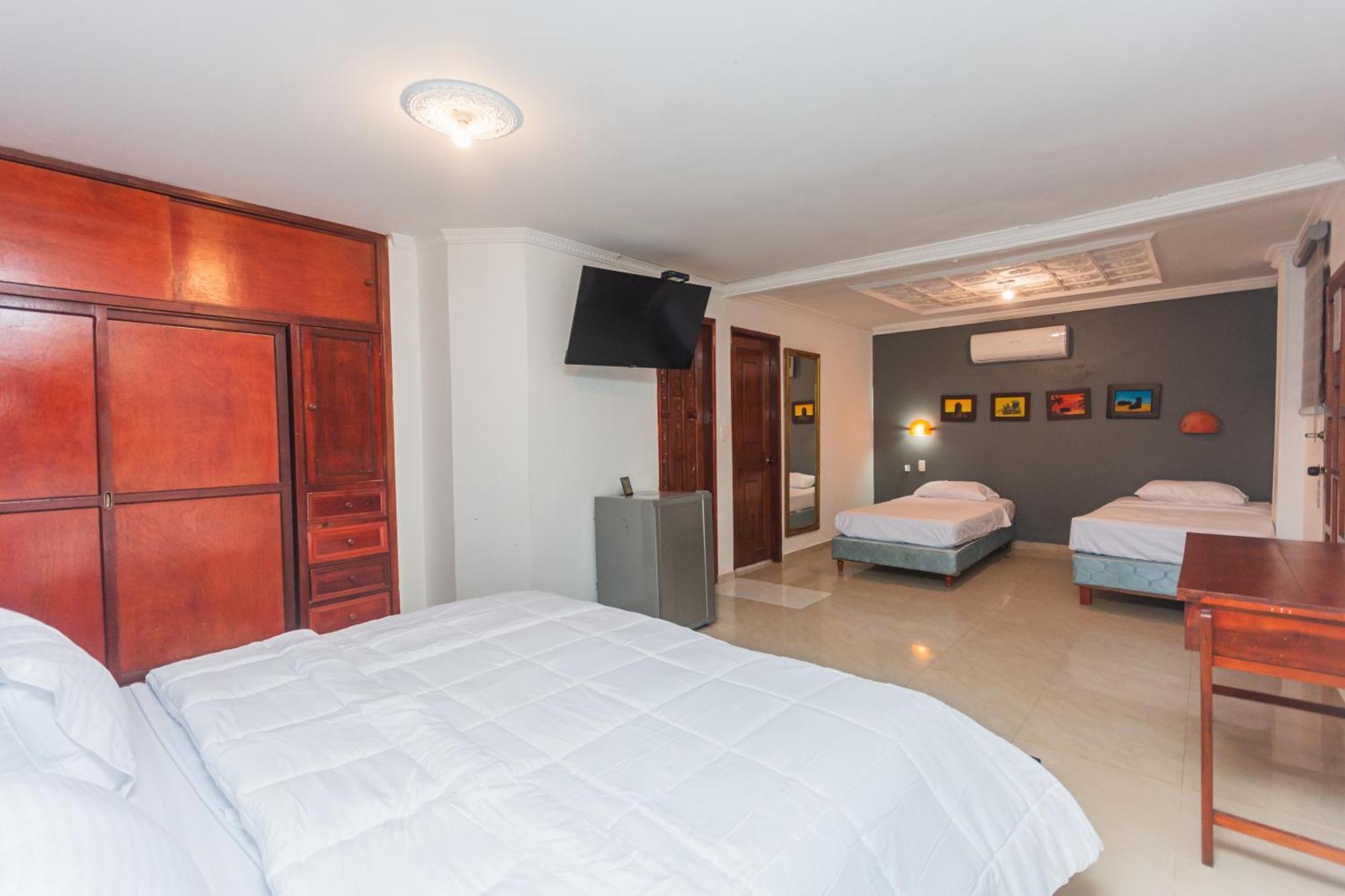 Hotel Baluarte Coast Cartagena Екстериор снимка