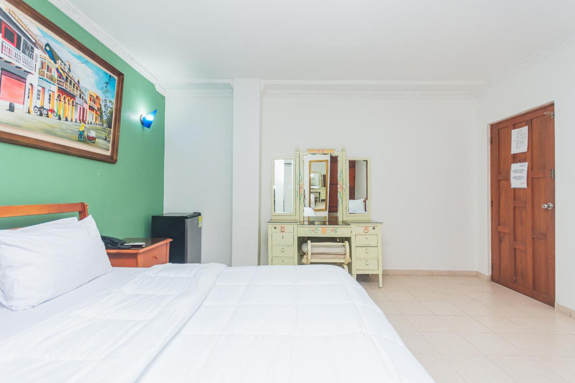 Hotel Baluarte Coast Cartagena Екстериор снимка