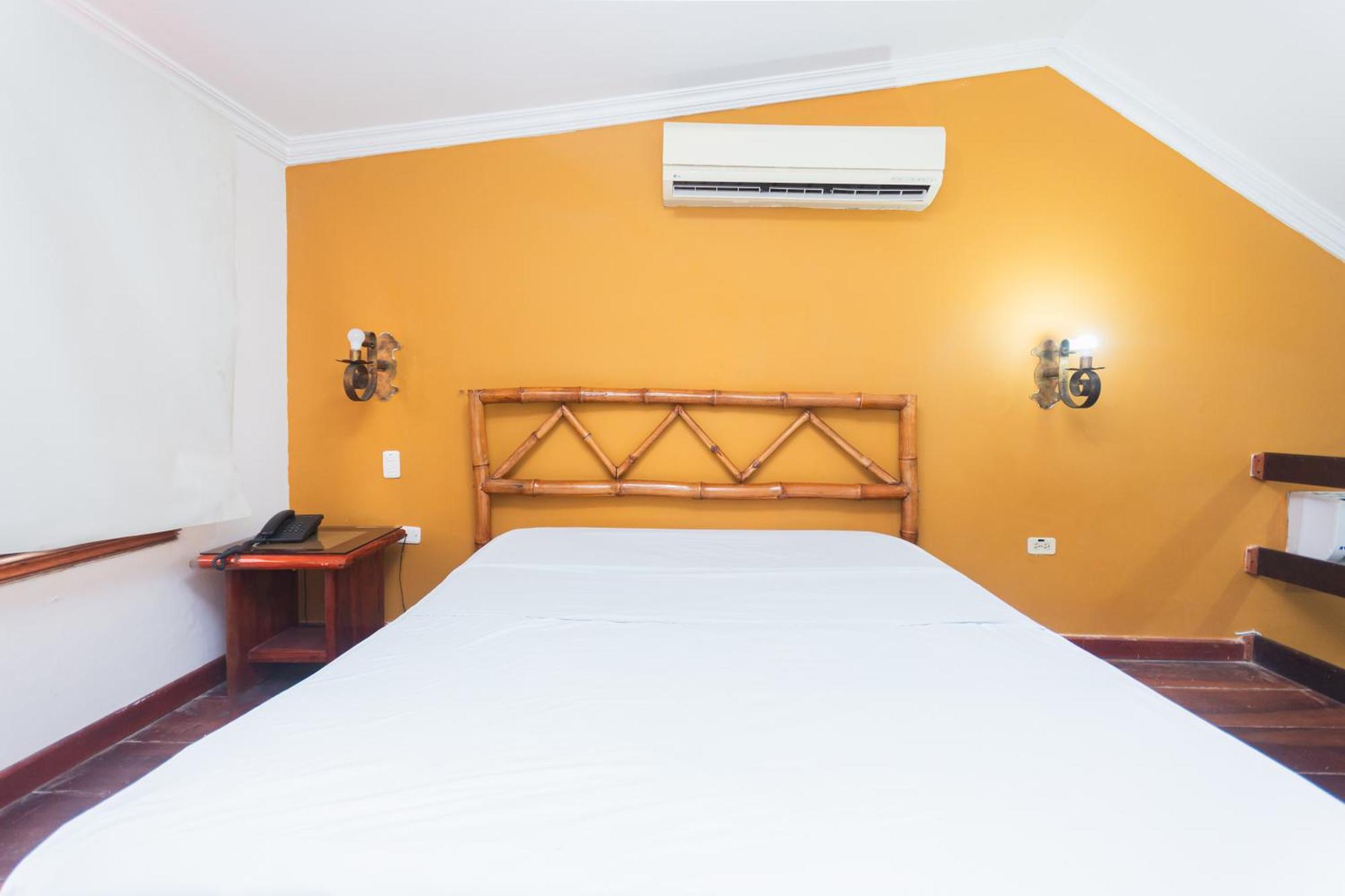 Hotel Baluarte Coast Cartagena Екстериор снимка